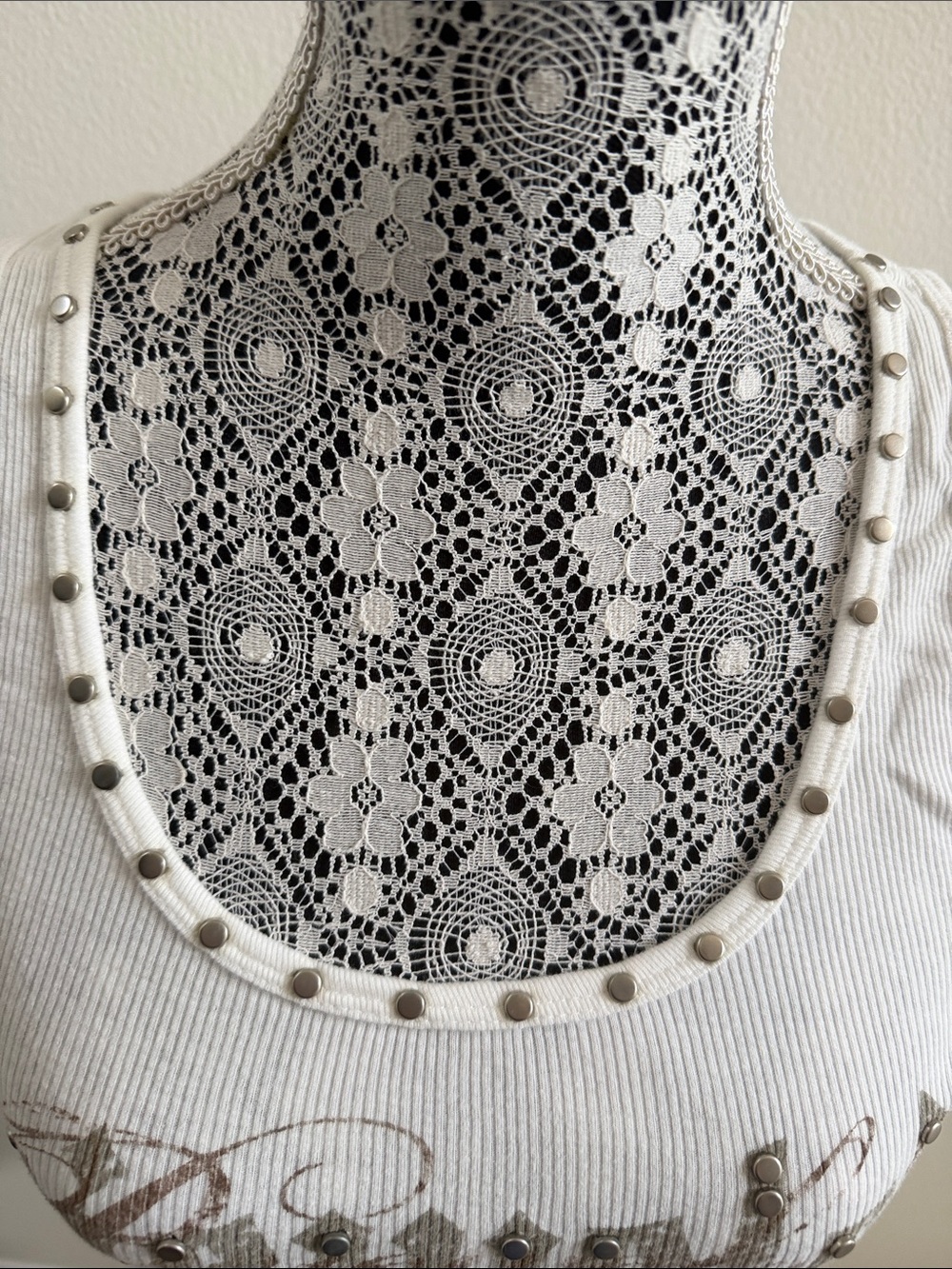 Y2K White Stud-Trim Ribbed Graphic Tank Top - Picture 3 of 5